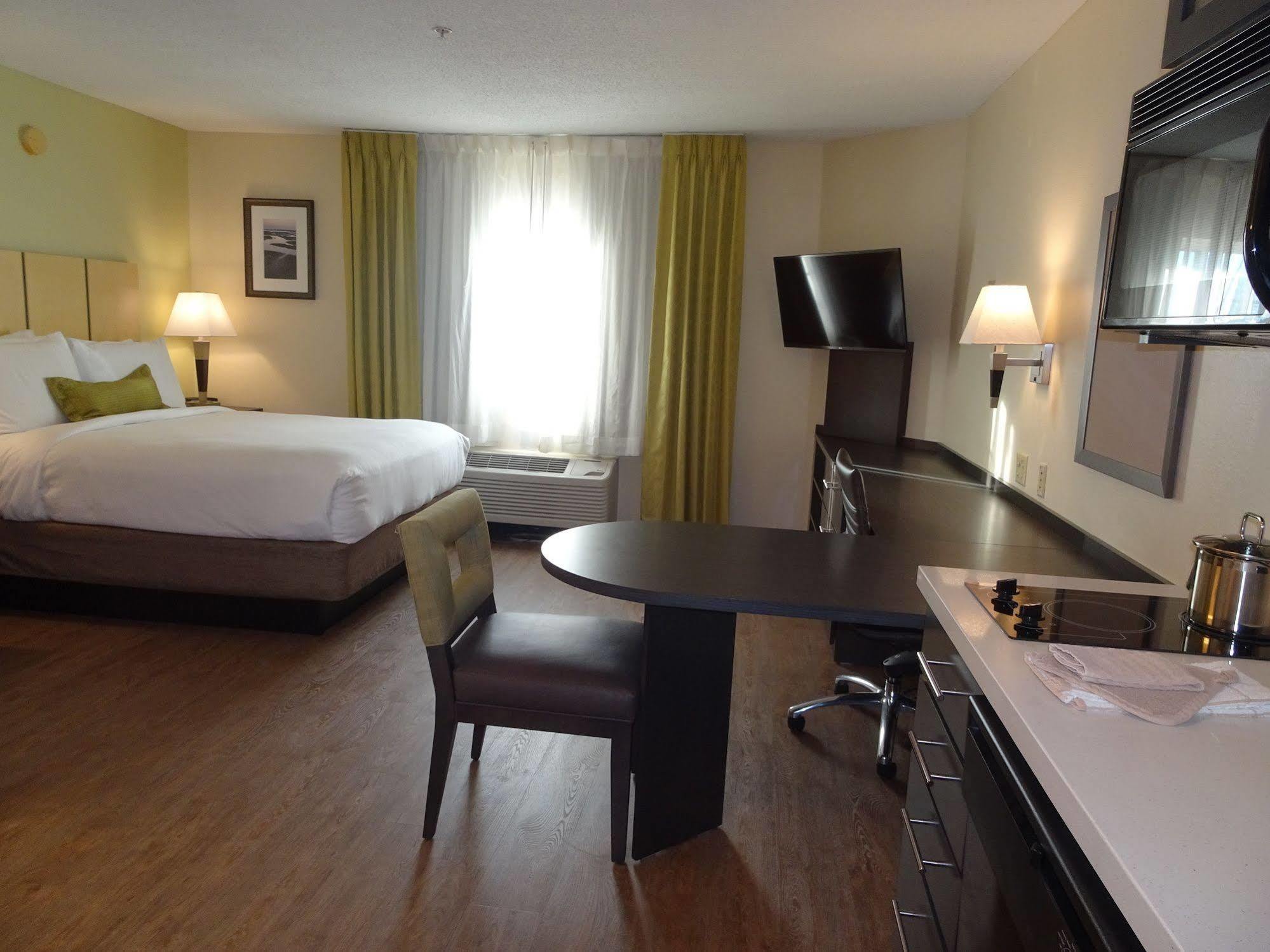 Hotel Candlewood Glen Allen-short Pump Glen Allen
