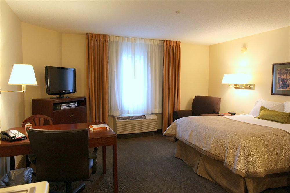 Candlewood Glen Allen-short Pump Hotel 2*